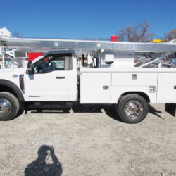 A Pulstar P8 pump hoist